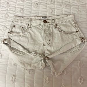 White one teaspoon bandits size 24